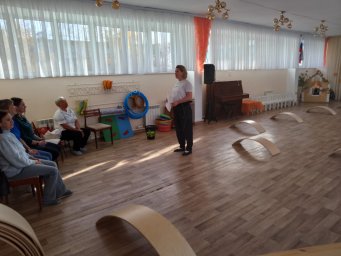 Балансир - средство физического развития детей Балансир - средство физического развития детей